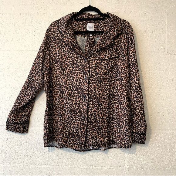 Nwt Revolve Plush Cheetah Black Brown 3pc Pajama set - Picture 4 of 7